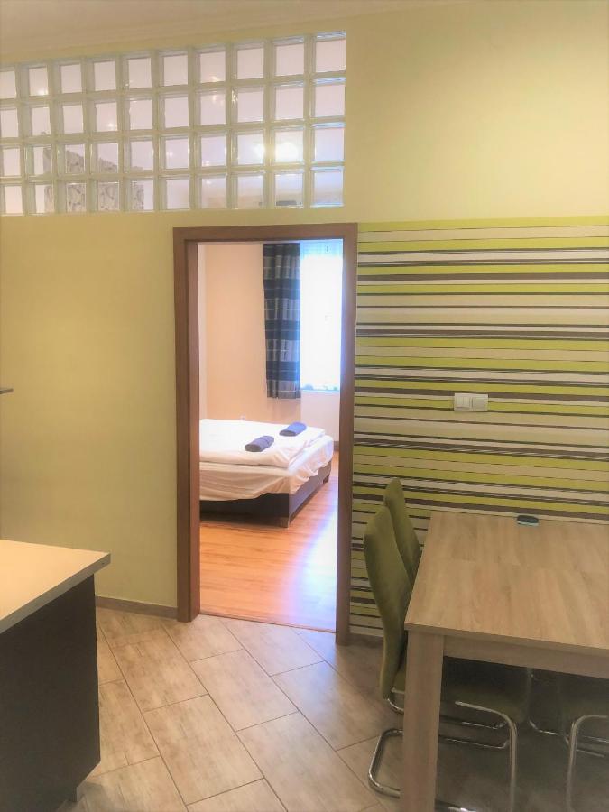 Corvin Square Apartment Budapest Eksteriør bilde